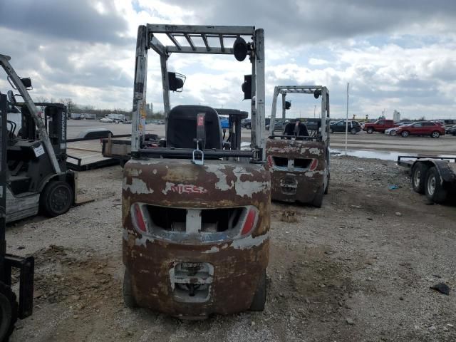 2015 Nissan Forklift