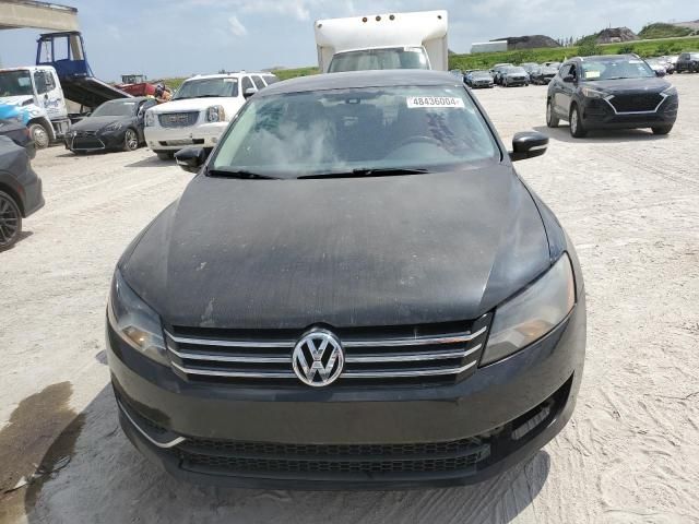 2015 Volkswagen Passat S