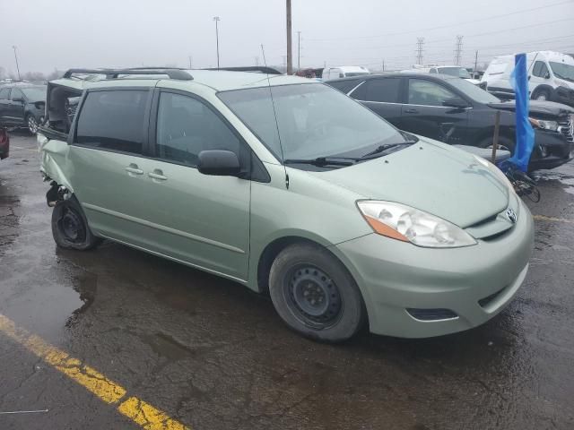 2009 Toyota Sienna CE