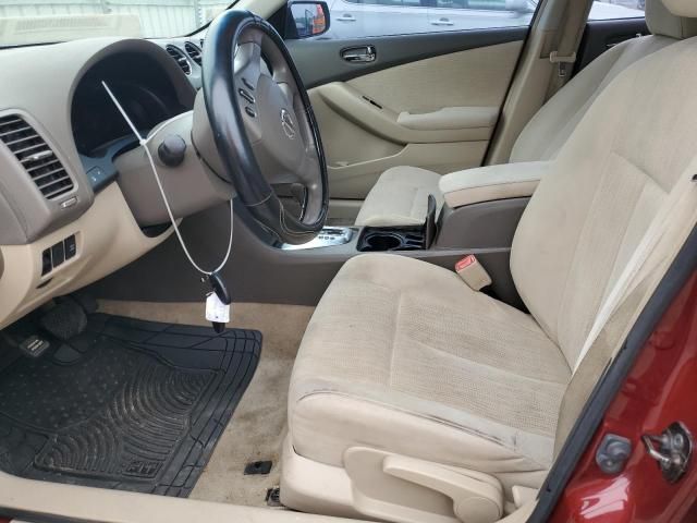 2010 Nissan Altima Base