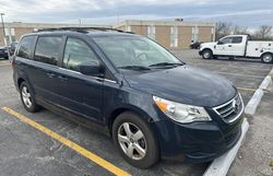 Salvage cars for sale at Elgin, IL auction: 2009 Volkswagen Routan SE