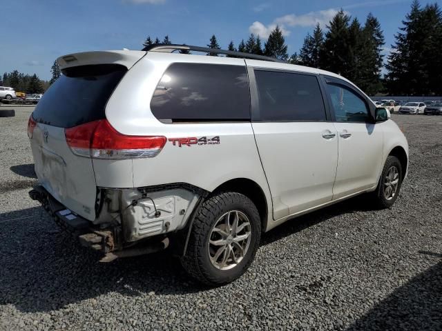 2012 Toyota Sienna XLE