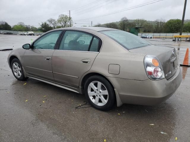 2003 Nissan Altima Base