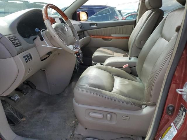 2006 Toyota Sienna XLE