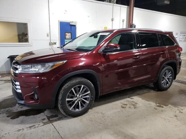 2018 Toyota Highlander SE