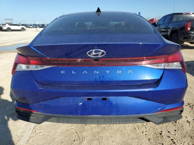 2022 Hyundai Elantra SEL