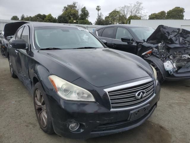 2013 Infiniti M37