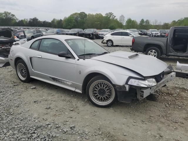 2003 Ford Mustang