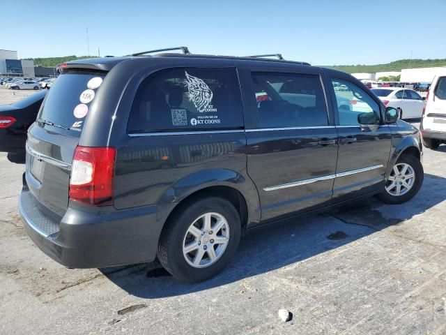 2012 Chrysler Town & Country Touring