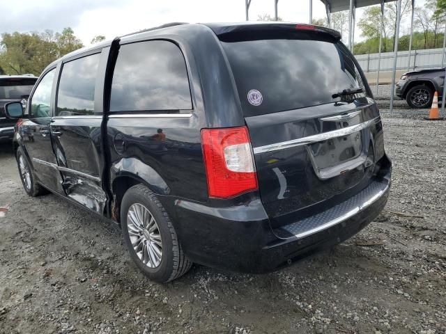 2013 Chrysler Town & Country Touring L