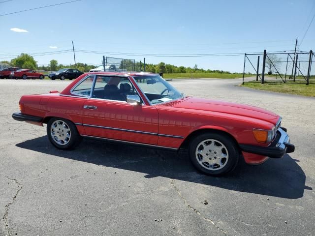 1989 Mercedes-Benz 560 SL