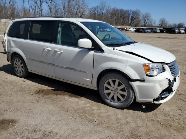 2013 Chrysler Town & Country Touring