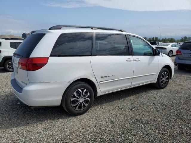 2005 Toyota Sienna CE