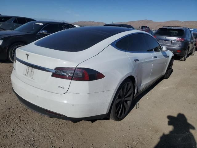 2015 Tesla Model S 70D