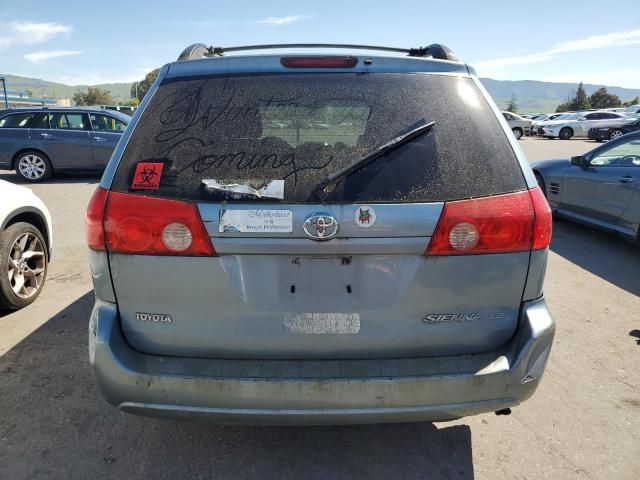 2007 Toyota Sienna CE