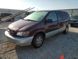 Toyota Sienna LE salvage cars for sale: 2000 Toyota Sienna LE