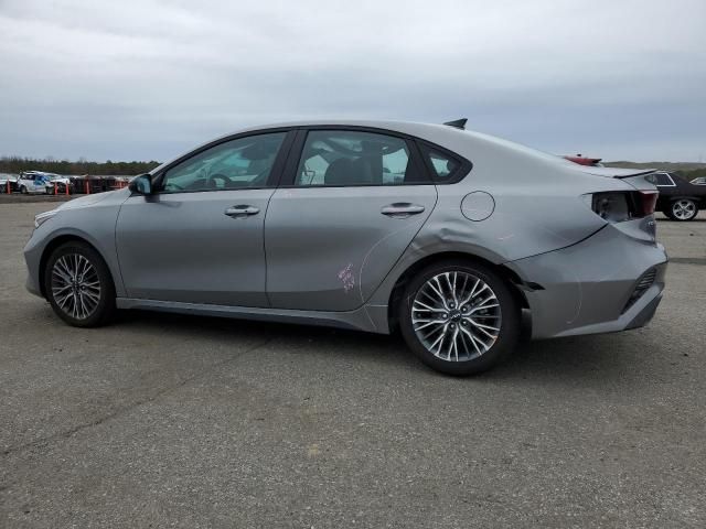 2023 KIA Forte GT Line