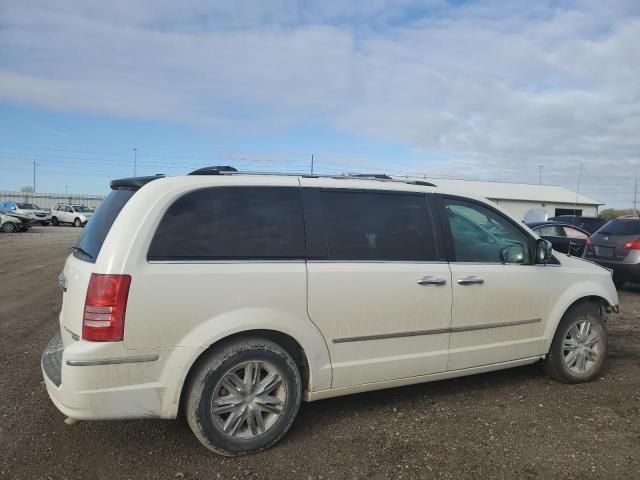 2010 Chrysler Town & Country Limited