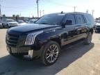 2020 Cadillac Escalade ESV Luxury