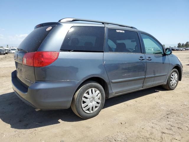 2007 Toyota Sienna CE