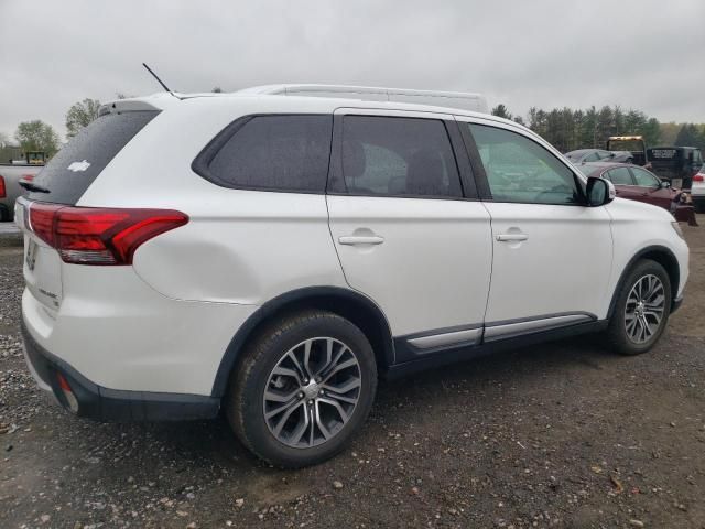 2016 Mitsubishi Outlander SE