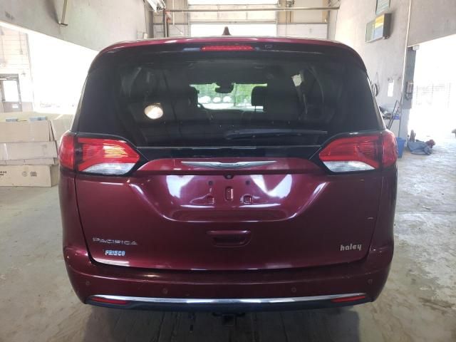 2017 Chrysler Pacifica Touring L Plus