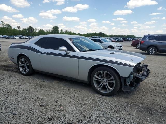 2010 Dodge Challenger SE