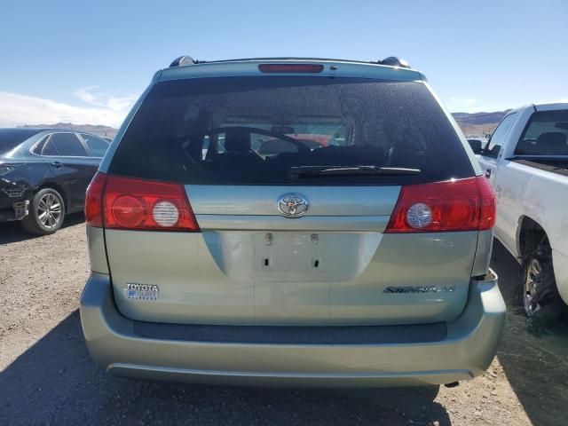 2008 Toyota Sienna CE