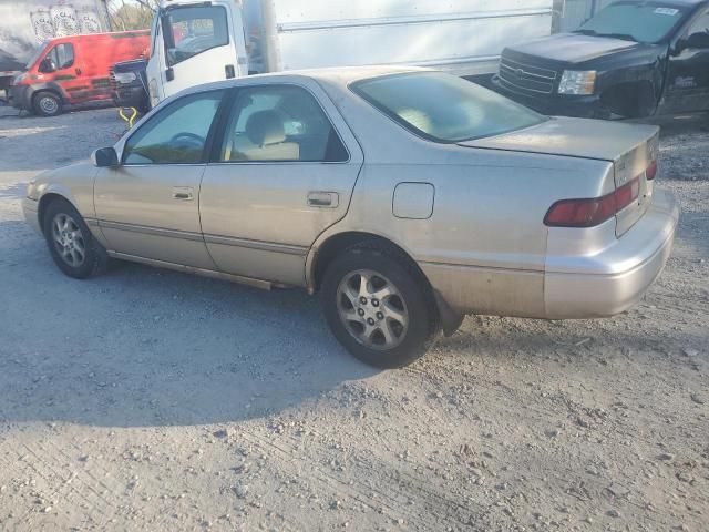 1999 Toyota Camry LE