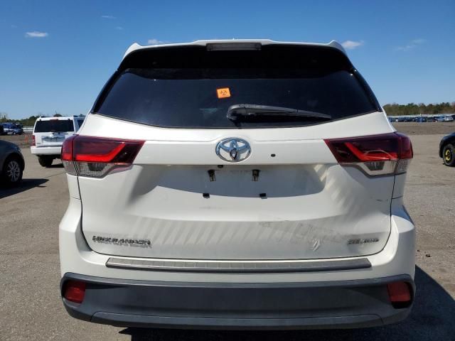 2019 Toyota Highlander SE