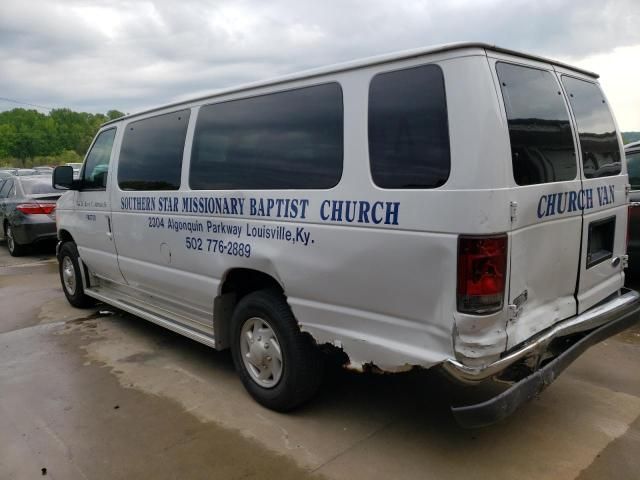 2004 Ford Econoline E350 Super Duty Wagon