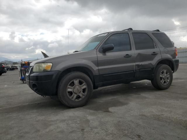 2005 Ford Escape XLS