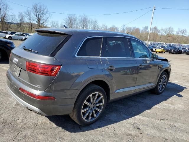 2019 Audi Q7 Premium Plus