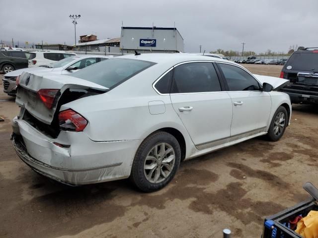 2016 Volkswagen Passat S