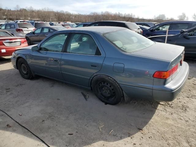 2000 Toyota Camry CE