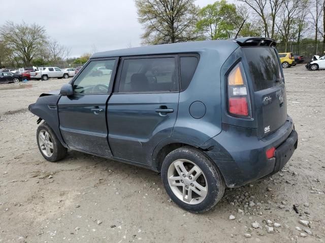 2011 KIA Soul +