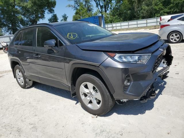 2020 Toyota Rav4 XLE