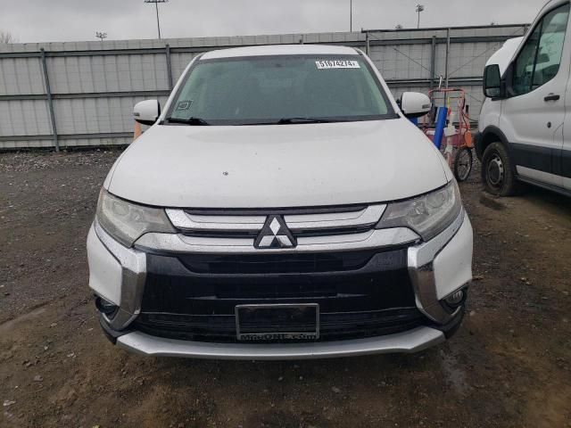 2016 Mitsubishi Outlander SE