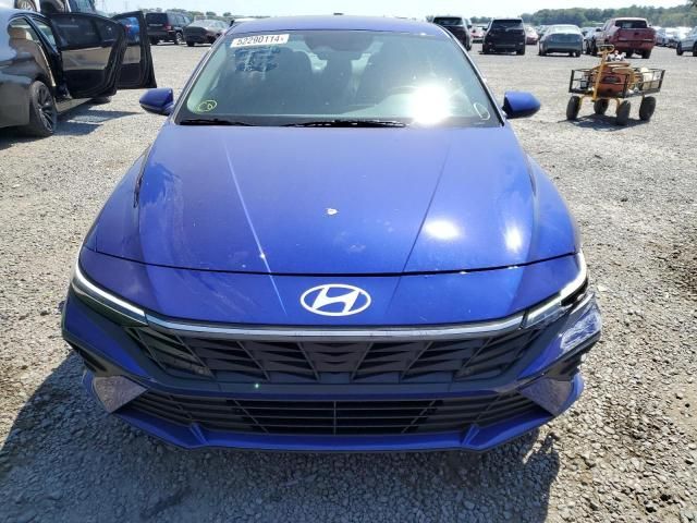 2024 Hyundai Elantra Blue