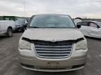 2009 Chrysler Town & Country LX