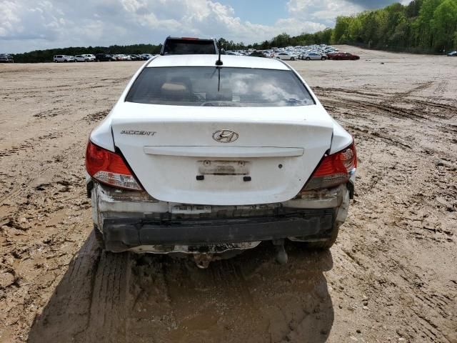 2014 Hyundai Accent GLS