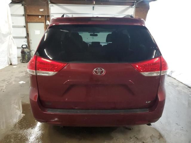 2012 Toyota Sienna LE