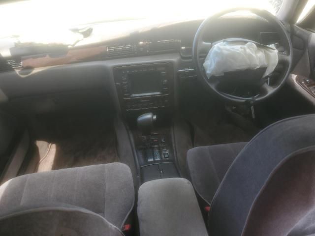 1997 Toyota Crown Salo