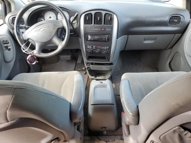 2007 Chrysler Town & Country Touring