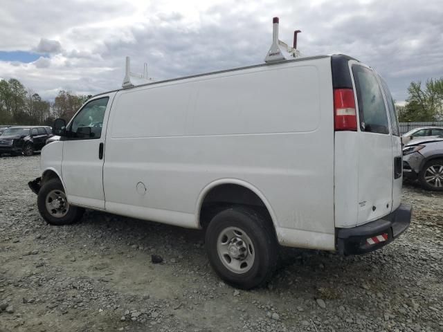 2015 Chevrolet Express G2500