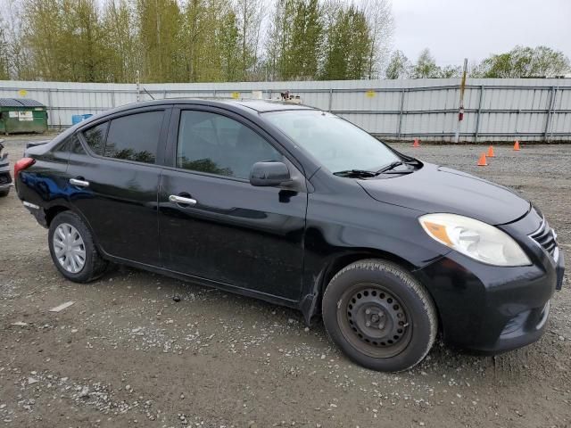 2013 Nissan Versa S