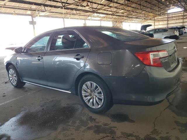 2014 Toyota Camry Hybrid