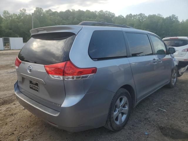 2011 Toyota Sienna LE