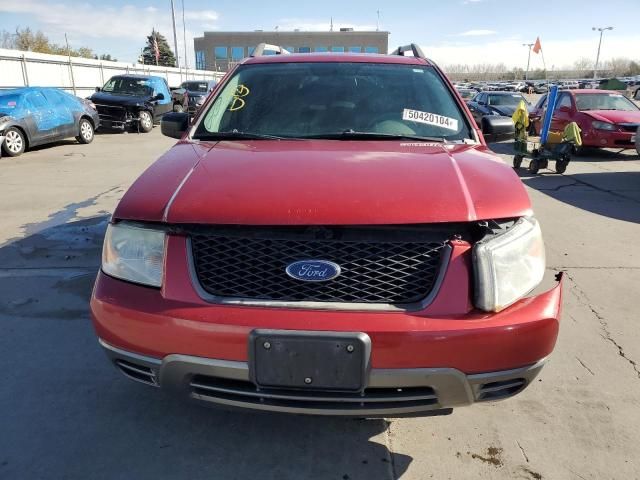 2005 Ford Freestyle SE