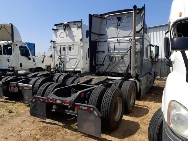 2013 Volvo VN VNL